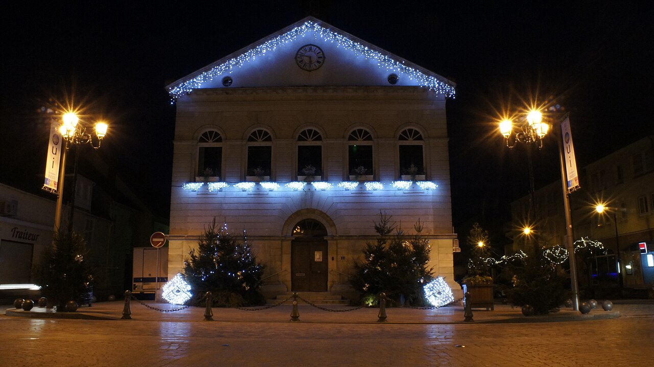 Mairie de Ay-Champagne