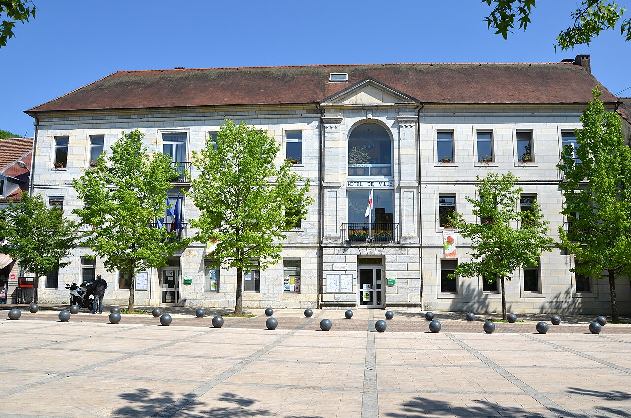 Mairie de Baume-Les-Dames
