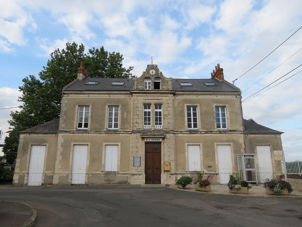 Mairie de Herouville-Saint-Clair
