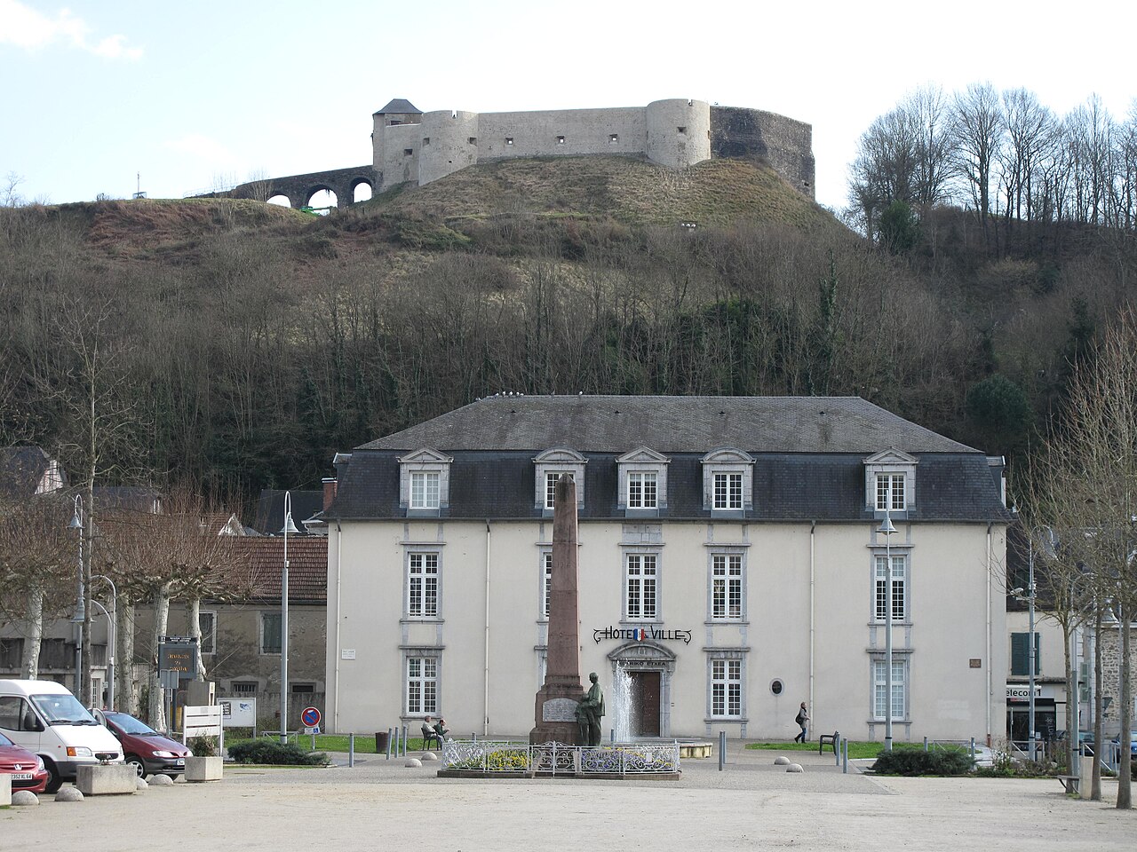 Mairie de Mauleon-Licharre